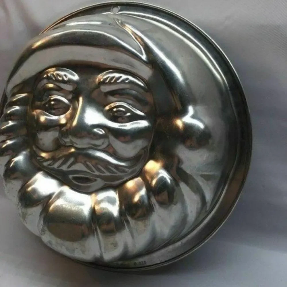 Progressus 2000 #725 Santa Claus Face Christmas Baking Jello‎ Cake Vintage